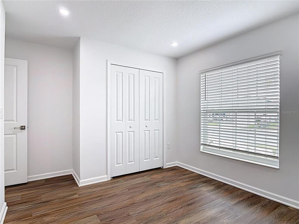 For Sale: $379,999 (4 beds, 2 baths, 1950 Square Feet)