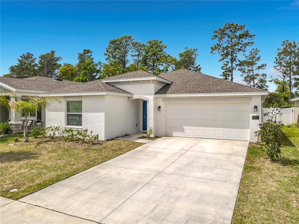For Sale: $379,999 (4 beds, 2 baths, 1950 Square Feet)