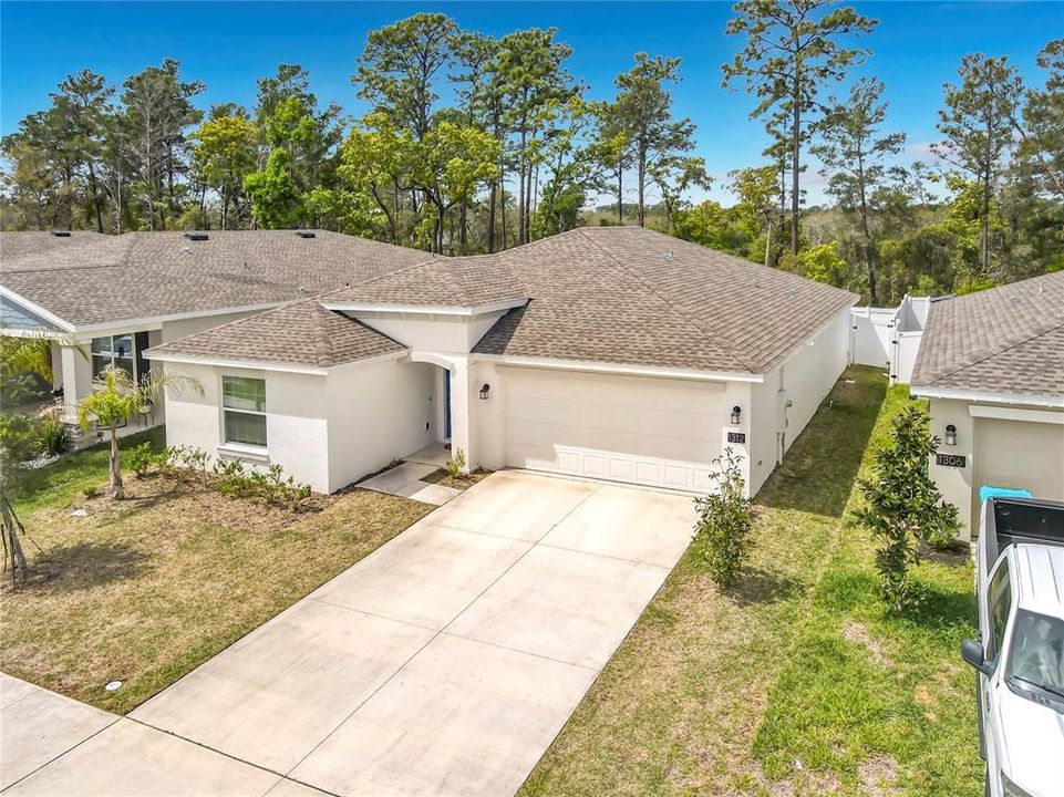 For Sale: $379,999 (4 beds, 2 baths, 1950 Square Feet)