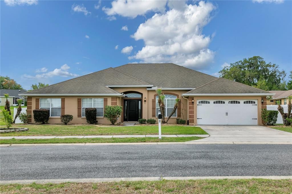 Recently Sold: $389,000 (4 beds, 3 baths, 3009 Square Feet)