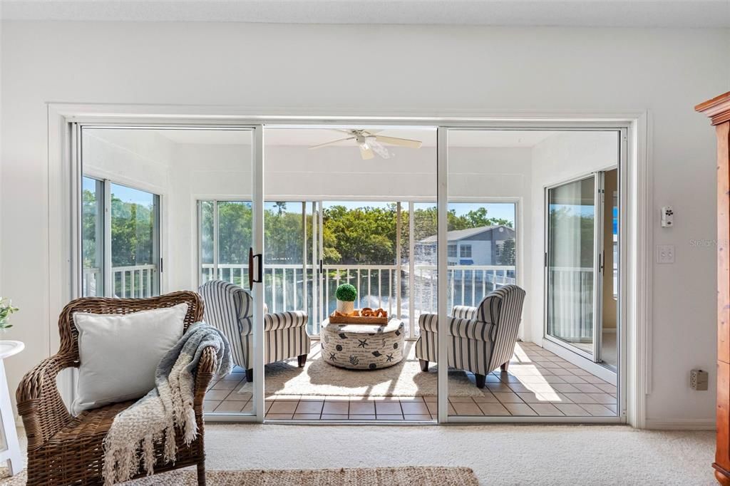 En Venta: $399,000 (3 camas, 2 baños, 1445 Pies cuadrados)