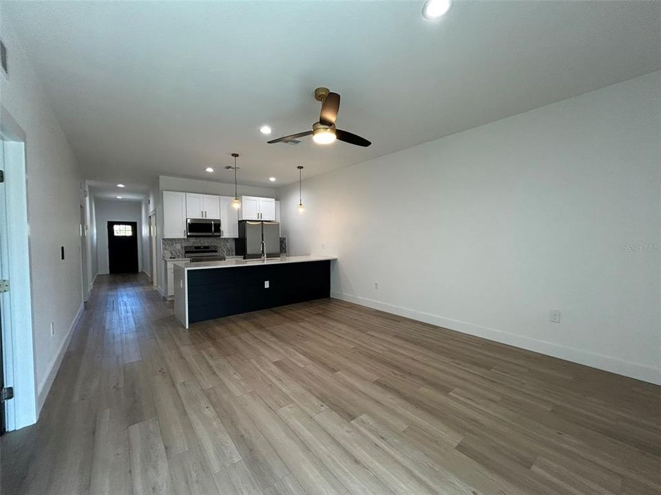 En Renta: $1,750 (3 camas, 2 baños, 1192 Pies cuadrados)