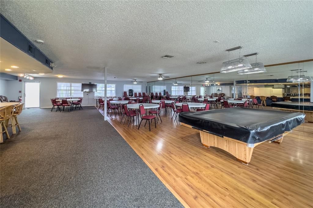 For Sale: $109,300 (1 beds, 1 baths, 838 Square Feet)