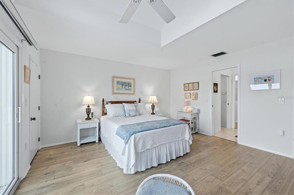 En Venta: $183,500 (2 camas, 2 baños, 1516 Pies cuadrados)
