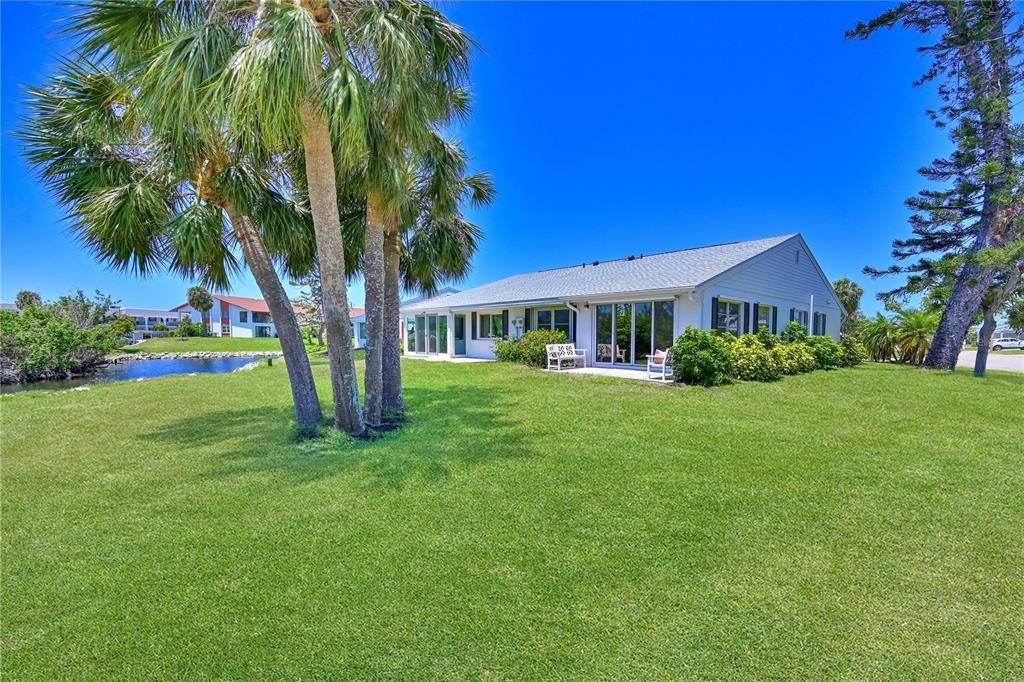 En Venta: $300,000 (2 camas, 2 baños, 1311 Pies cuadrados)