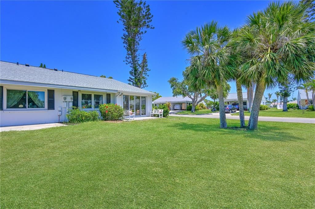 En Venta: $300,000 (2 camas, 2 baños, 1311 Pies cuadrados)