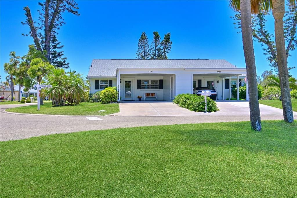 En Venta: $300,000 (2 camas, 2 baños, 1311 Pies cuadrados)