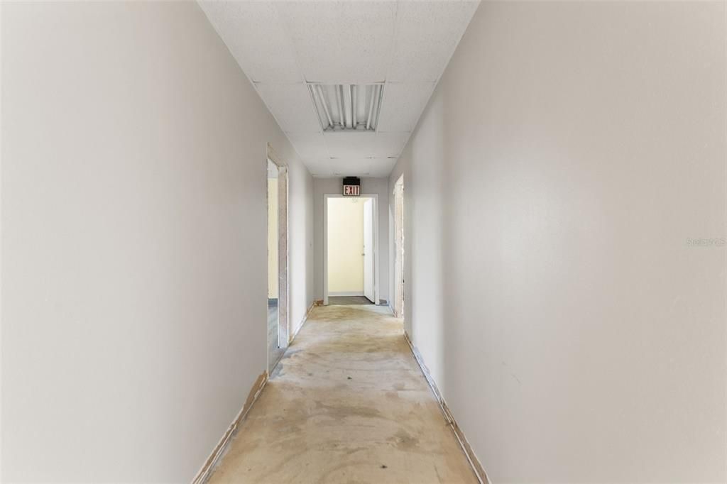 На продажу: $180 (0 спален, 0 ванн, 4582 Квадратных фут)