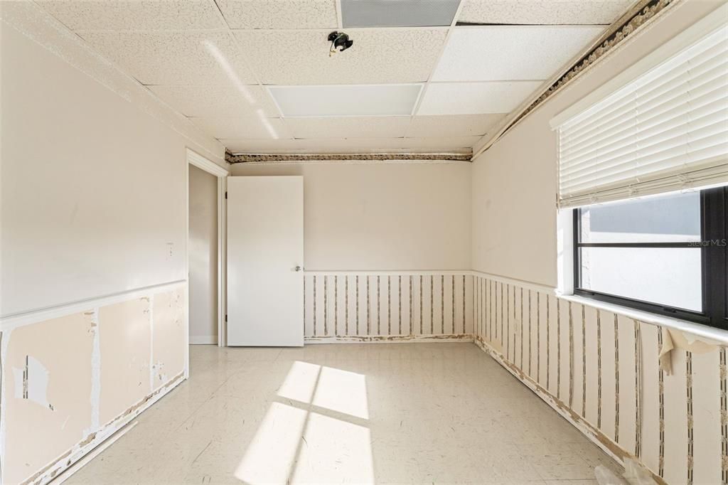 На продажу: $180 (0 спален, 0 ванн, 4582 Квадратных фут)