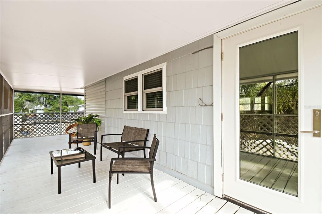 For Sale: $269,900 (3 beds, 2 baths, 1674 Square Feet)