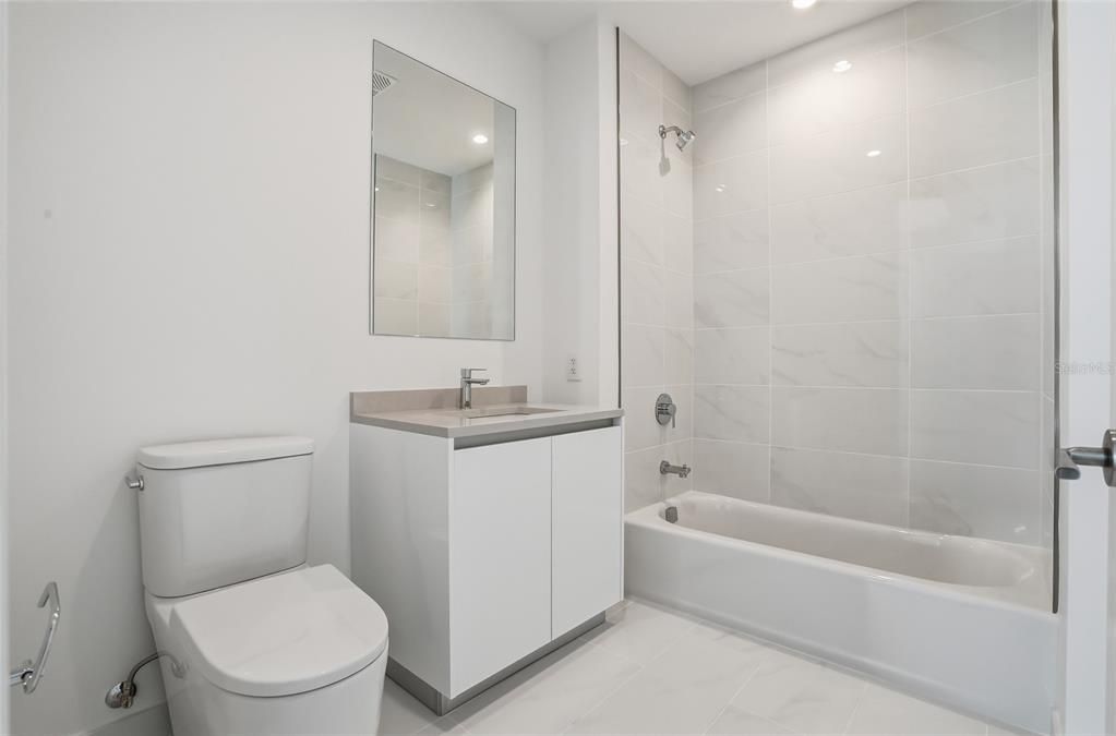 For Rent: $9,800 (2 beds, 2 baths, 2424 Square Feet)