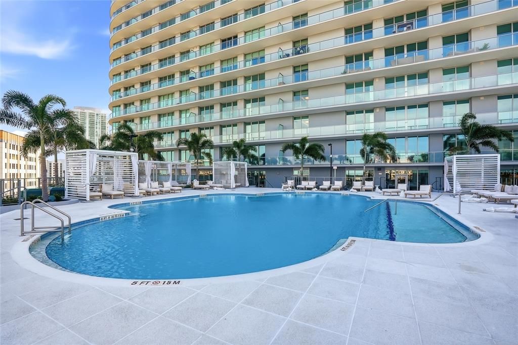 For Rent: $9,800 (2 beds, 2 baths, 2424 Square Feet)