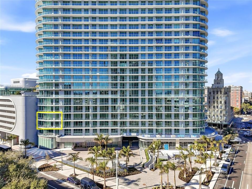 For Rent: $9,800 (2 beds, 2 baths, 2424 Square Feet)