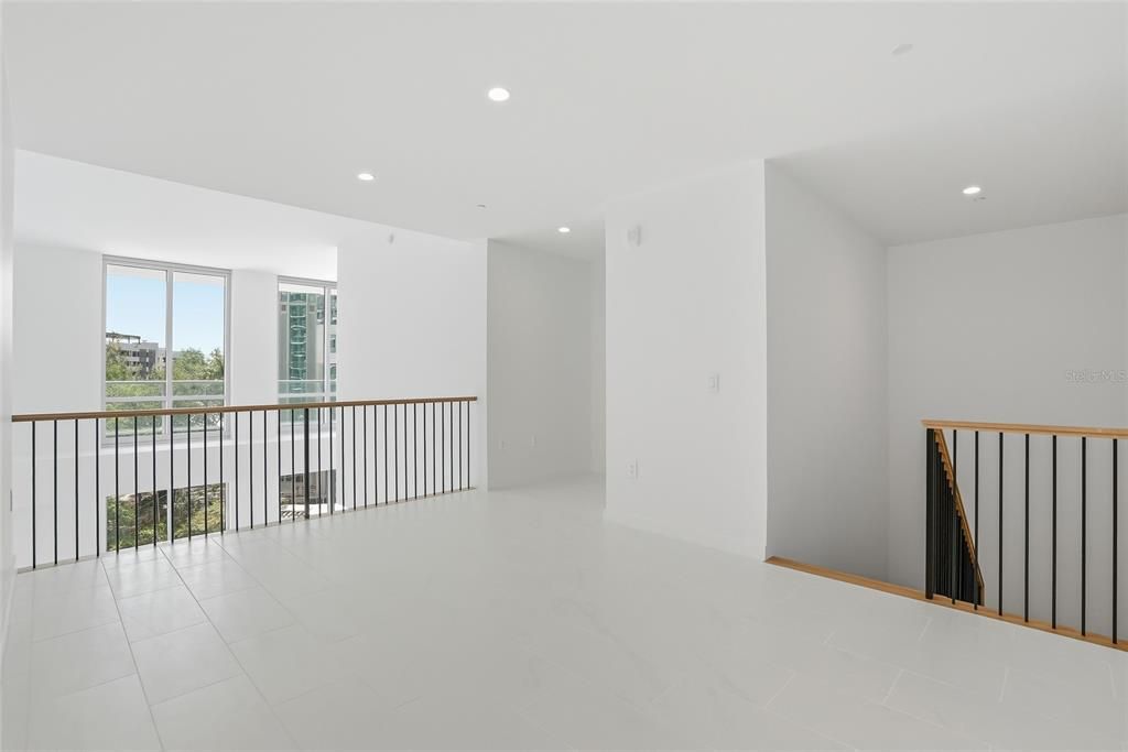 For Rent: $9,800 (2 beds, 2 baths, 2424 Square Feet)