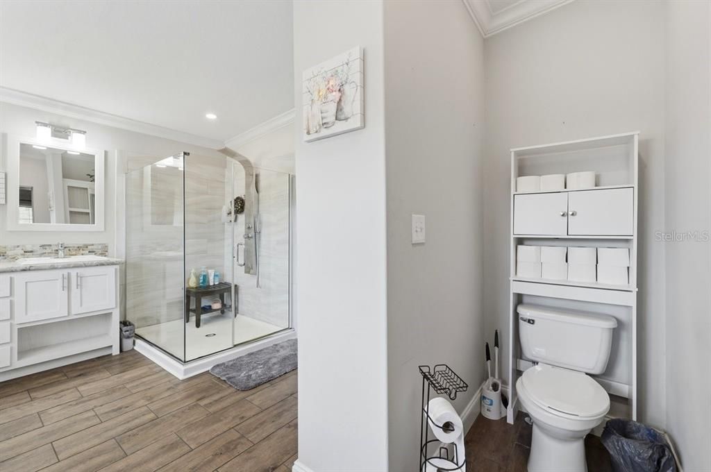 На продажу: $575,000 (3 спален, 2 ванн, 1929 Квадратных фут)