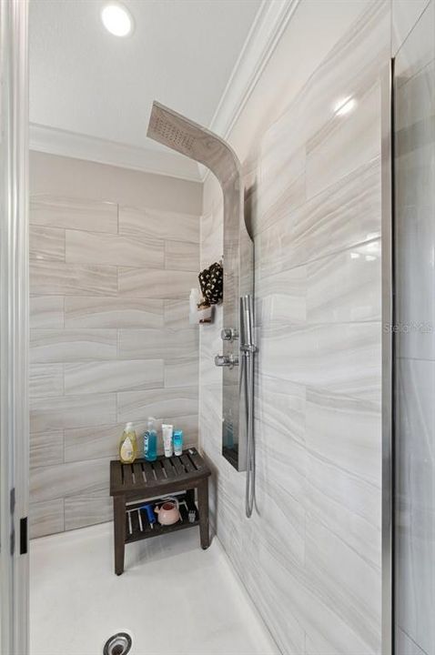 На продажу: $575,000 (3 спален, 2 ванн, 1929 Квадратных фут)