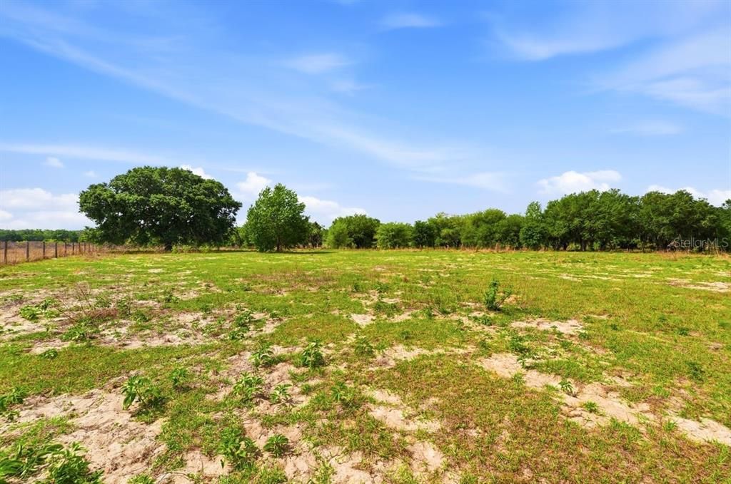 На продажу: $575,000 (3 спален, 2 ванн, 1929 Квадратных фут)