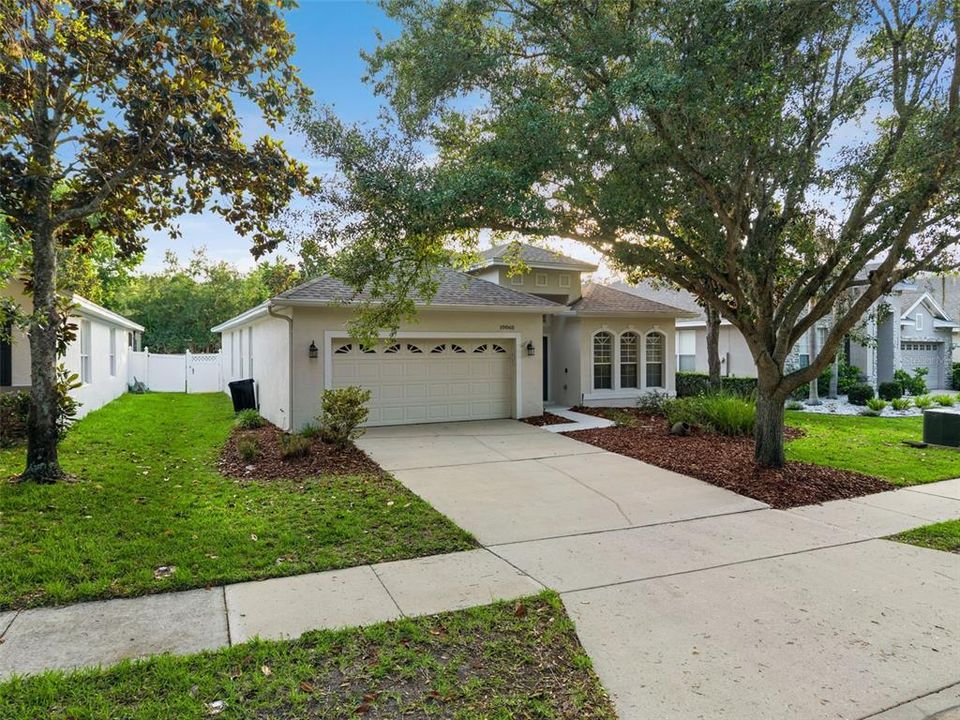 Activo con contrato: $495,000 (4 camas, 2 baños, 1803 Pies cuadrados)