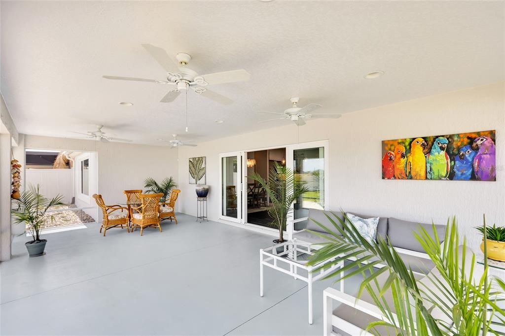 En Venta: $849,000 (3 camas, 2 baños, 2061 Pies cuadrados)