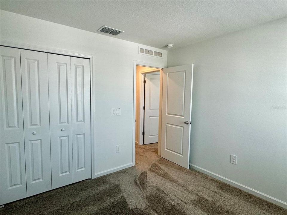 En Renta: $1,950 (4 camas, 2 baños, 1879 Pies cuadrados)