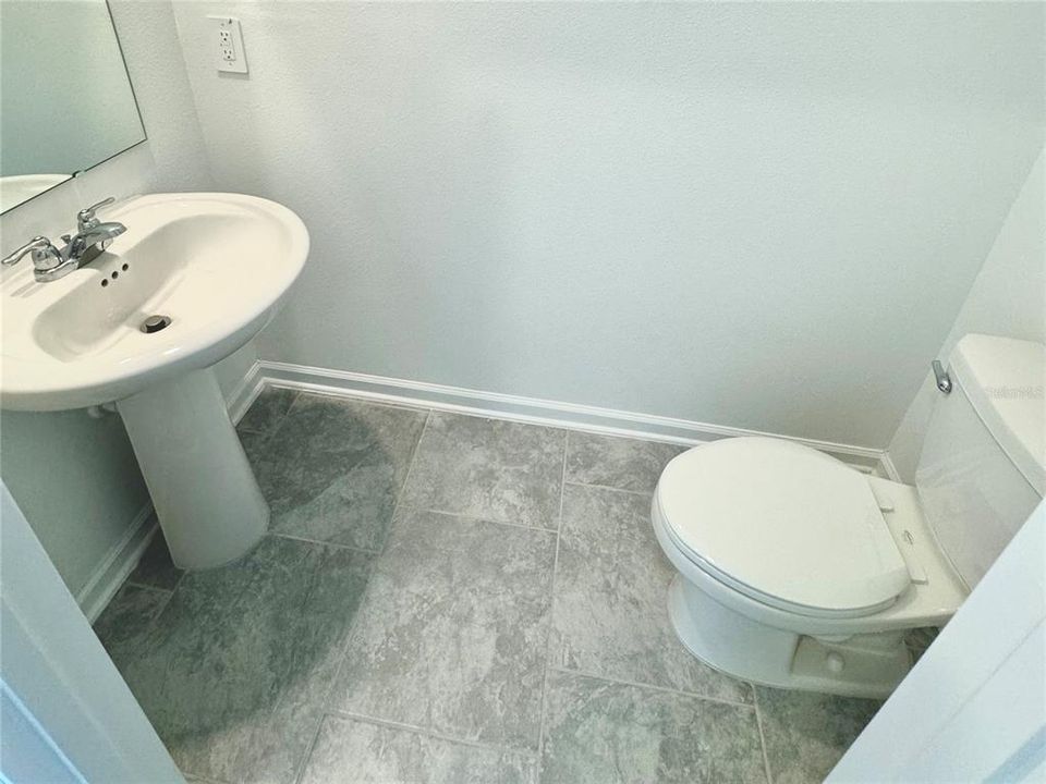 En Renta: $1,950 (4 camas, 2 baños, 1879 Pies cuadrados)