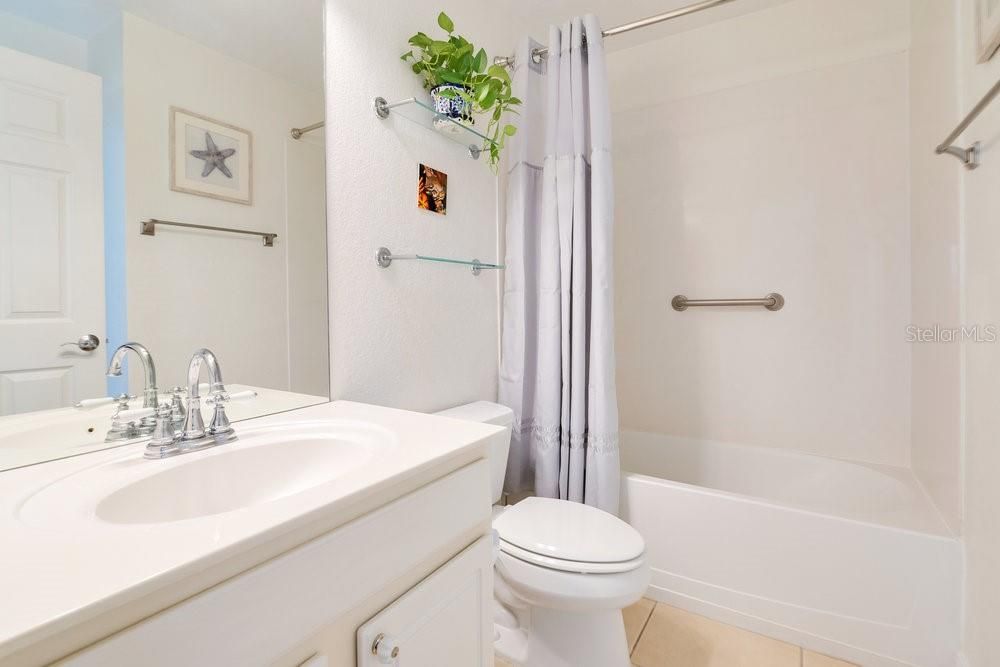 Active With Contract: $245,000 (3 beds, 2 baths, 1893 Square Feet)