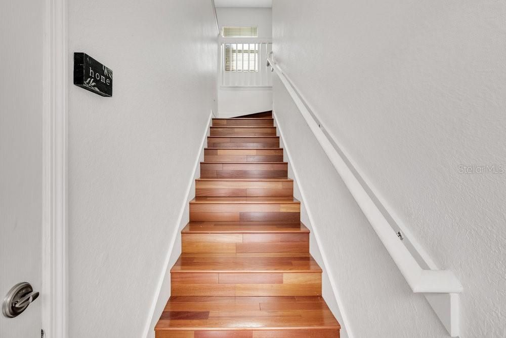Active With Contract: $245,000 (3 beds, 2 baths, 1893 Square Feet)