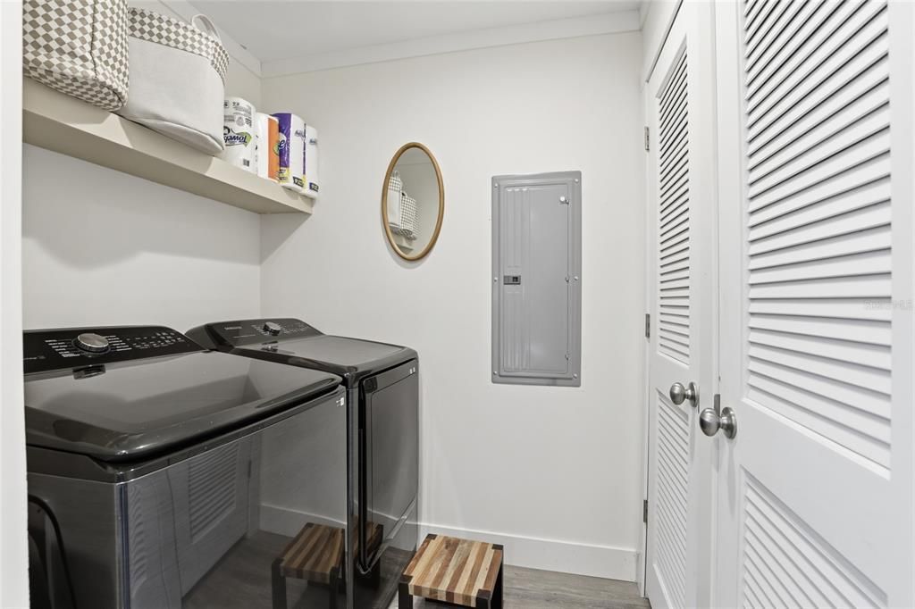 На продажу: $199,900 (3 спален, 2 ванн, 1140 Квадратных фут)