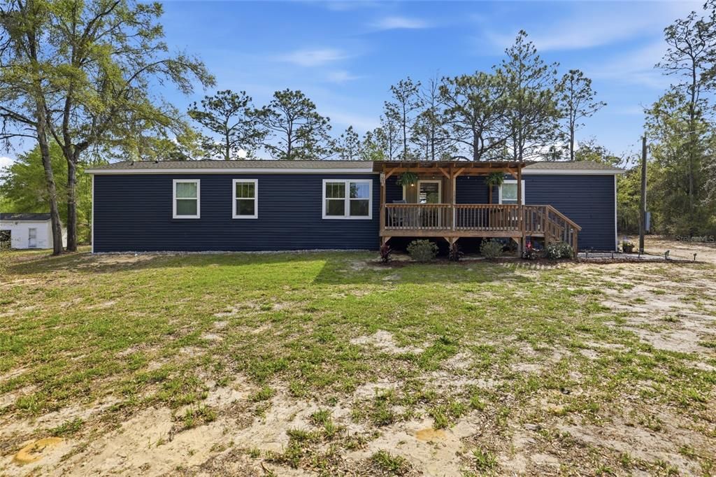 На продажу: $199,900 (3 спален, 2 ванн, 1140 Квадратных фут)