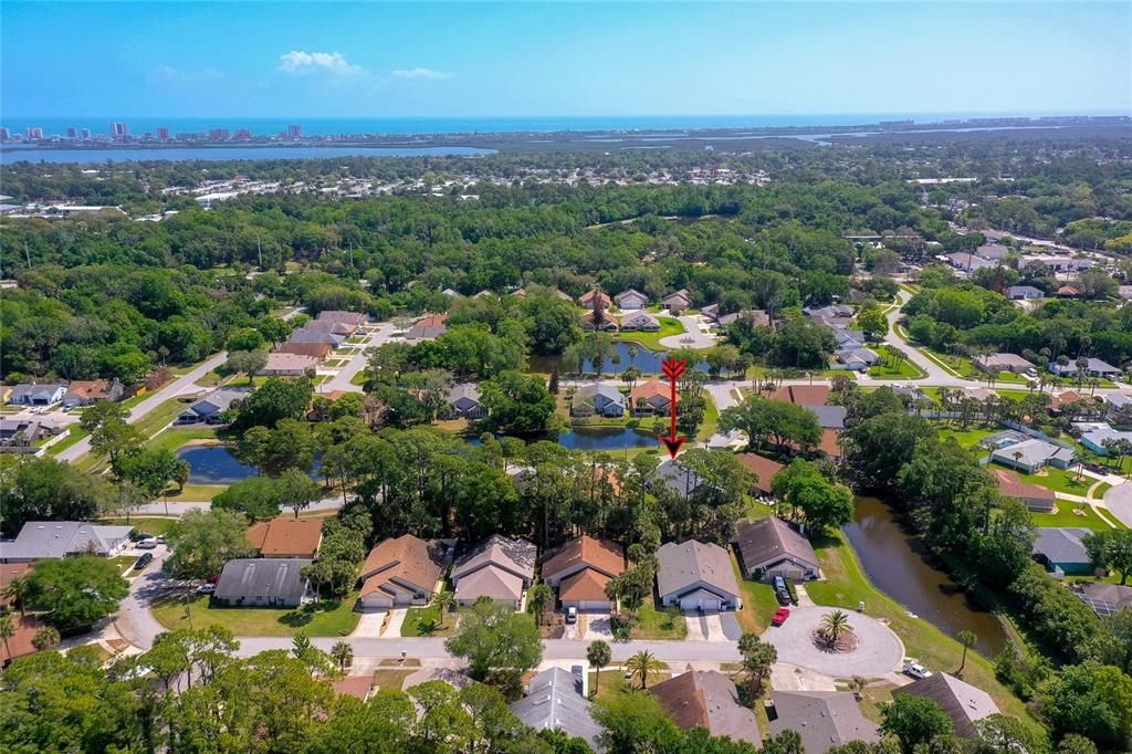 Active With Contract: $249,900 (2 beds, 2 baths, 1118 Square Feet)