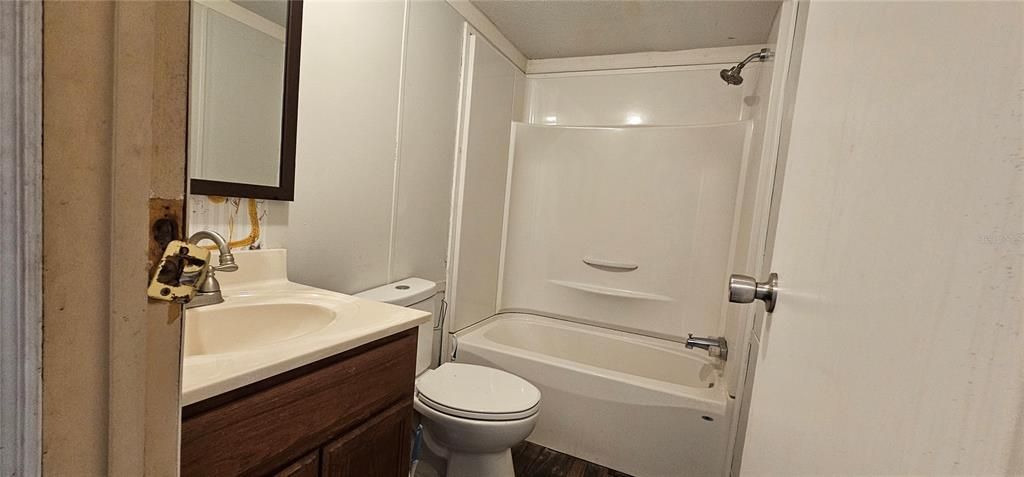 En Venta: $124,900 (2 camas, 2 baños, 924 Pies cuadrados)