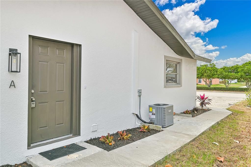 На продажу: $425,000 (5 спален, 0 ванн, 2217 Квадратных фут)