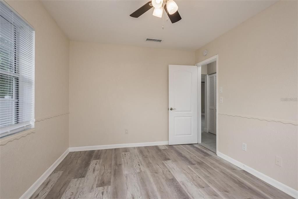 Active With Contract: $234,500 (3 beds, 2 baths, 1319 Square Feet)