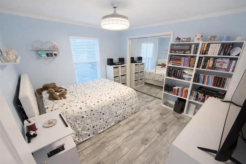 На продажу: $389,999 (3 спален, 3 ванн, 2065 Квадратных фут)