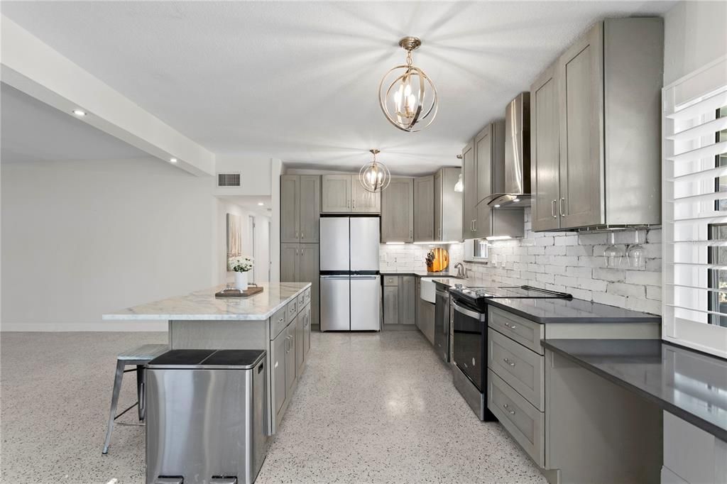 For Sale: $499,000 (3 beds, 2 baths, 1430 Square Feet)