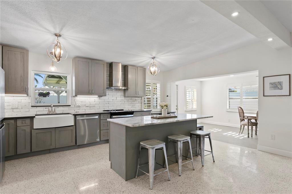 For Sale: $499,000 (3 beds, 2 baths, 1430 Square Feet)