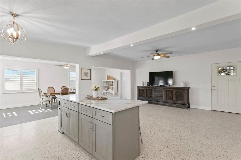 For Sale: $499,000 (3 beds, 2 baths, 1430 Square Feet)