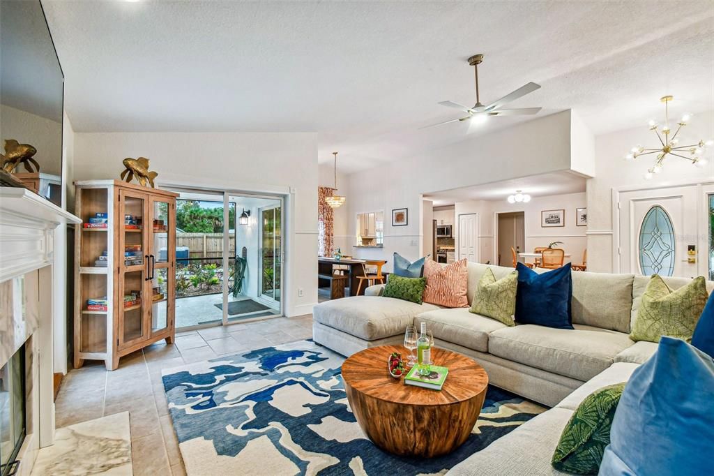For Sale: $824,999 (6 beds, 3 baths, 2506 Square Feet)