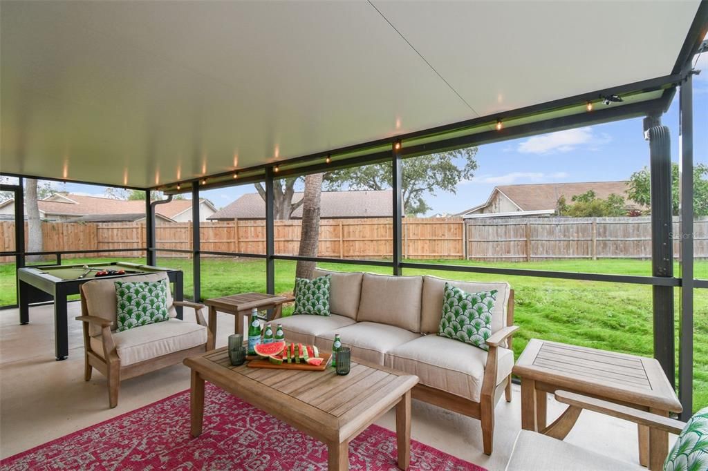 For Sale: $824,999 (6 beds, 3 baths, 2506 Square Feet)