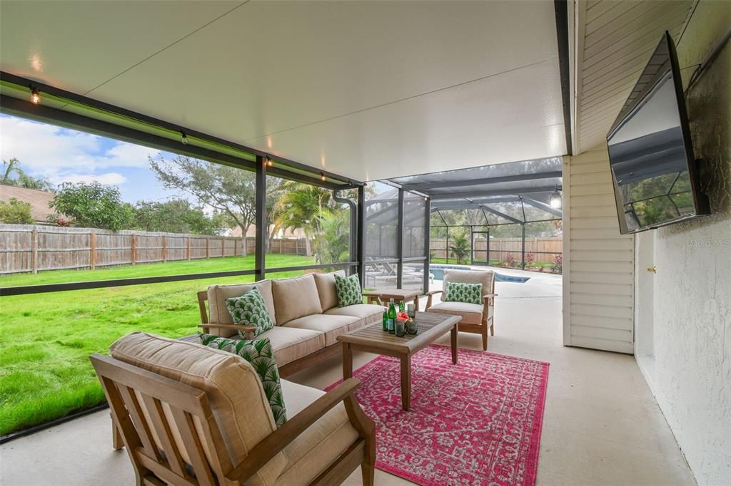 For Sale: $824,999 (6 beds, 3 baths, 2506 Square Feet)