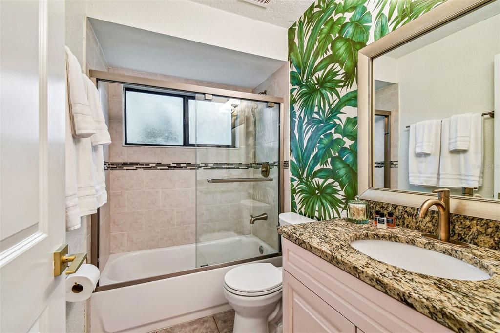 For Sale: $824,999 (6 beds, 3 baths, 2506 Square Feet)