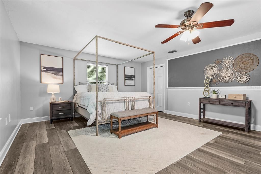 For Sale: $679,000 (3 beds, 2 baths, 1870 Square Feet)