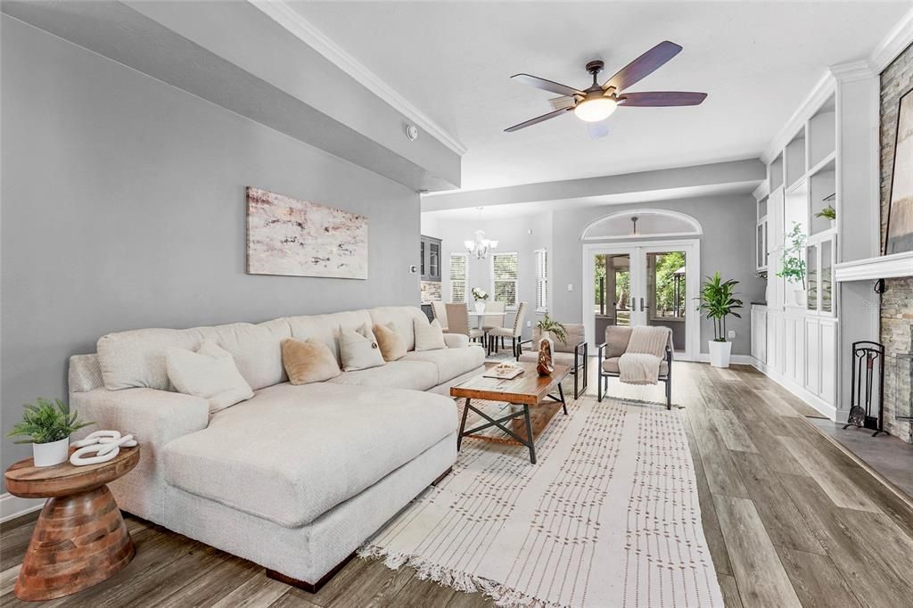 For Sale: $679,000 (3 beds, 2 baths, 1870 Square Feet)
