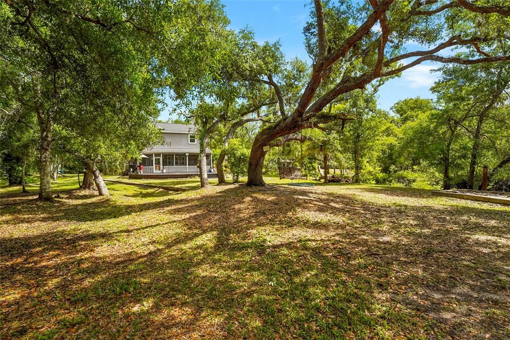 For Sale: $679,000 (3 beds, 2 baths, 1870 Square Feet)