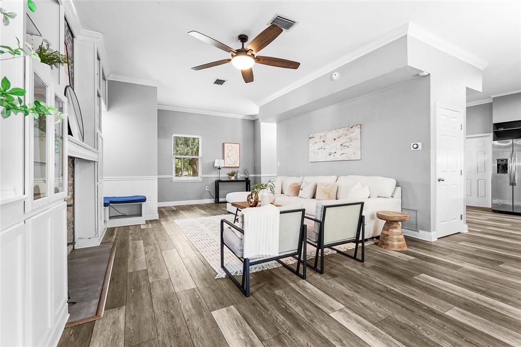 For Sale: $679,000 (3 beds, 2 baths, 1870 Square Feet)