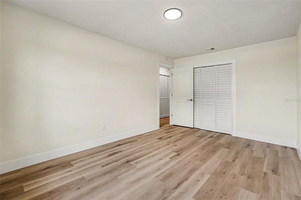 For Sale: $364,900 (3 beds, 2 baths, 1586 Square Feet)
