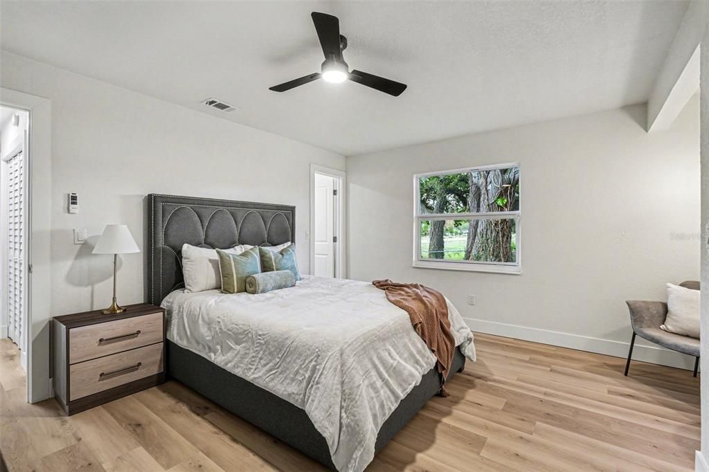 For Sale: $364,900 (3 beds, 2 baths, 1586 Square Feet)