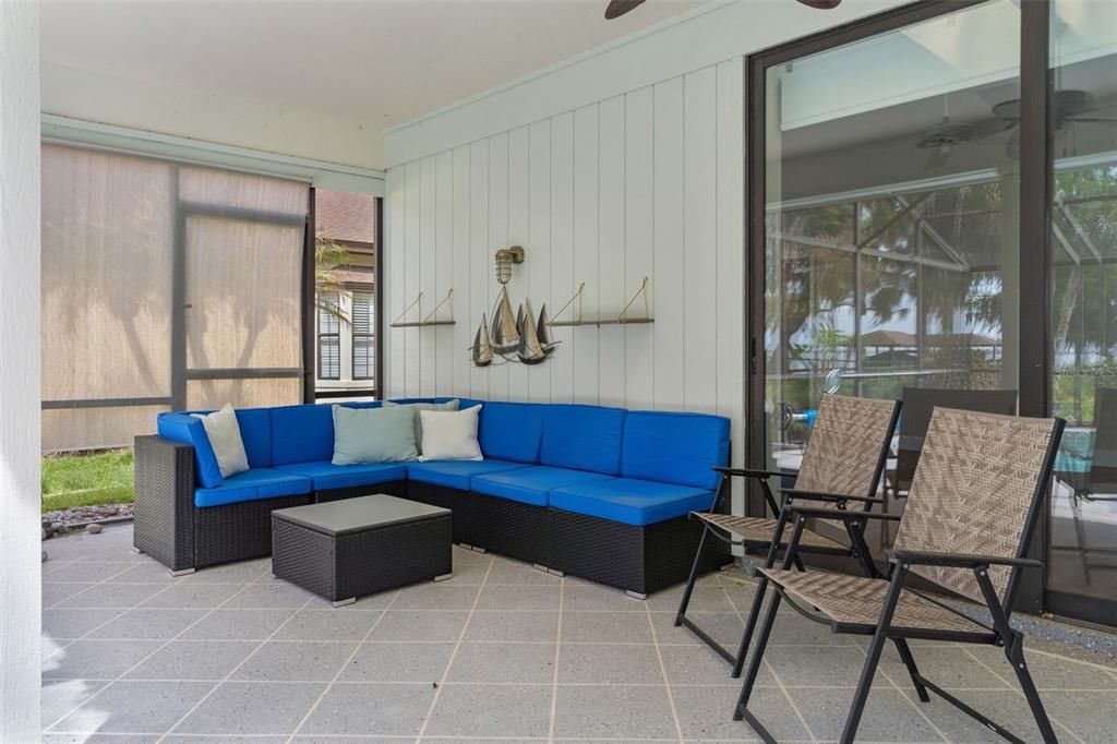 En Venta: $1,295,000 (3 camas, 3 baños, 2489 Pies cuadrados)