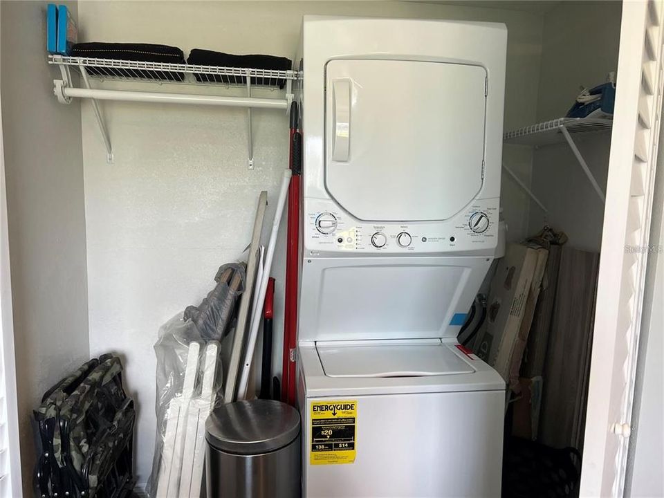 For Rent: $1,175 (0 beds, 1 baths, 336 Square Feet)