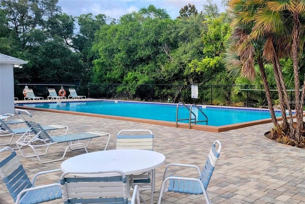 For Rent: $1,175 (0 beds, 1 baths, 336 Square Feet)